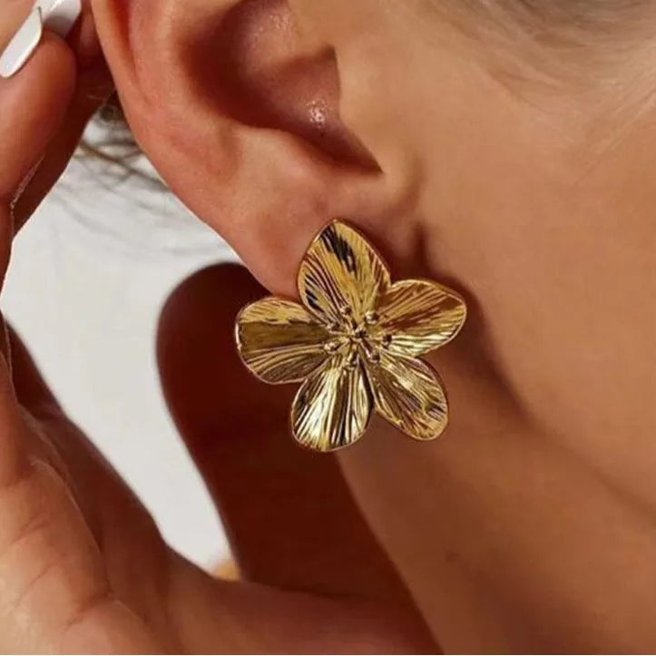 Vintage Flower Earrings for Women