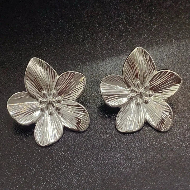 Vintage Flower Earrings for Women